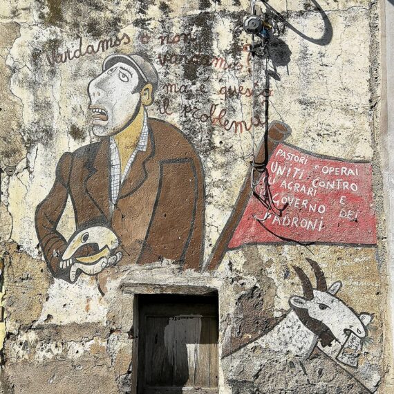 murales-tour-ad-orgosolo