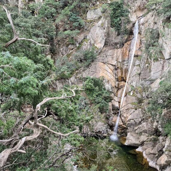 cascata-su-niu-e-su-puggione-talana-escursione-ogliastra-gennargentu-sorberine